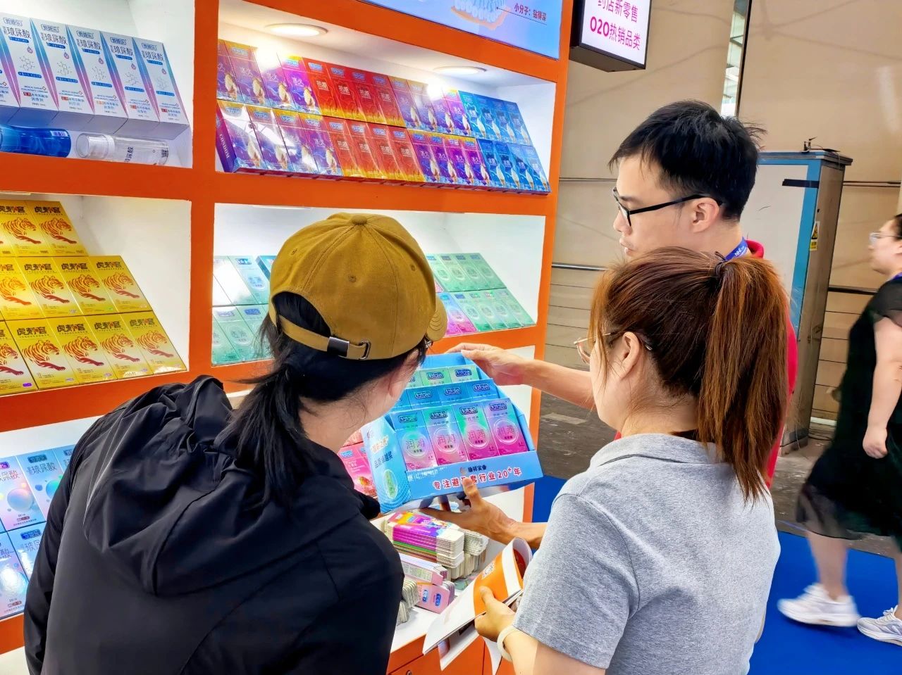 連鎖藥店避孕套選品突圍：告別“大牌不賺錢、雜牌賣不動”困局.jpg